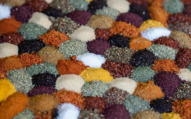 31.Natural vs Synthetic fragrance ingredients 1(1)